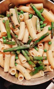 Creamy Rigatoni with Peas and Asparagus – THE PERFECTLY IMPERFECT LIFE